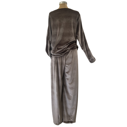 Velour Schloemphie Lounge Top Oyster